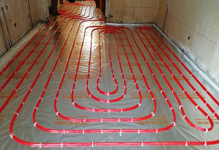 先做水電，再做地暖.jpg